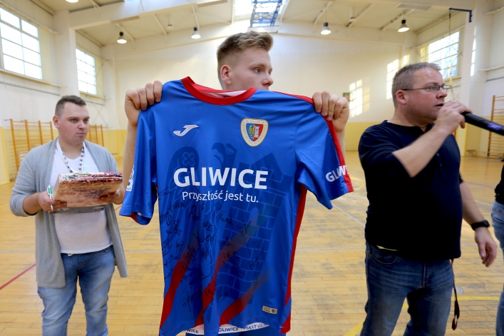 Tolkmicko. 14 drużyn piłkarskich zagrało dla Sary