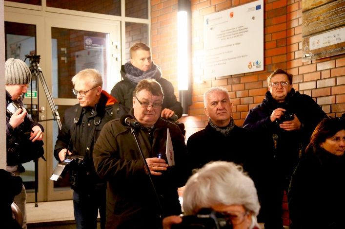 Tragiczne wydarzenie w Gdańsku. Elblążanie zgromadzili się na wiecu przeciwko nienawiści i przemocy