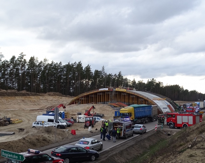 Tragiczny wypadek na S7. Nie żyje 5-letni chłopiec