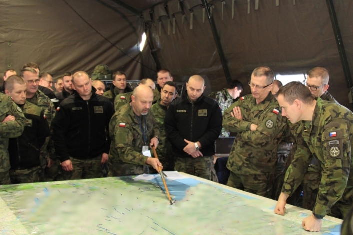 Trening sztabowy w Wielonarodowej Dywizji Północny-Wschód 