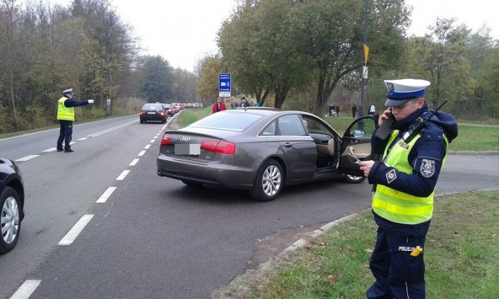 Trwa akcja Znicz. Zobacz zdjęcia z akcji Policji
