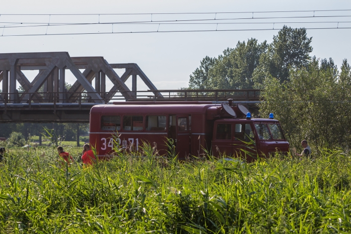 Trwają poszukiwania młodej osoby w rzece Elbląg