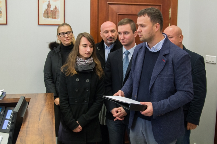 Trzy komitety - jeden cel: przenieść Urząd Marszałkowski do Elbląga