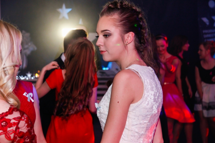 Trzy setki zdjęć z okazji 100-dniówki IV LO!