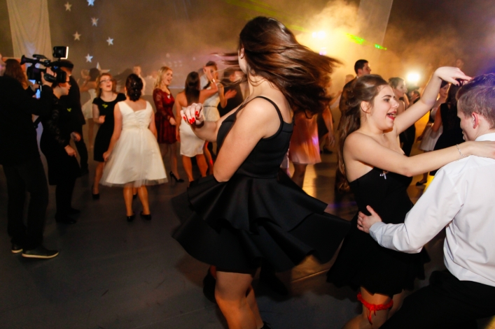 Trzy setki zdjęć z okazji 100-dniówki IV LO!