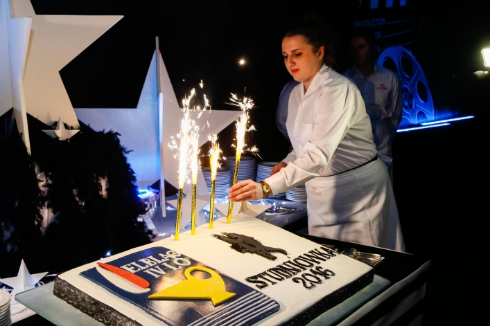 Trzy setki zdjęć z okazji 100-dniówki IV LO!