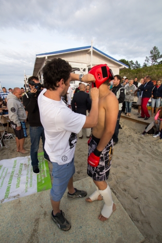Turniej MMA na plaży w Krynicy. Zobacz zdjęcia