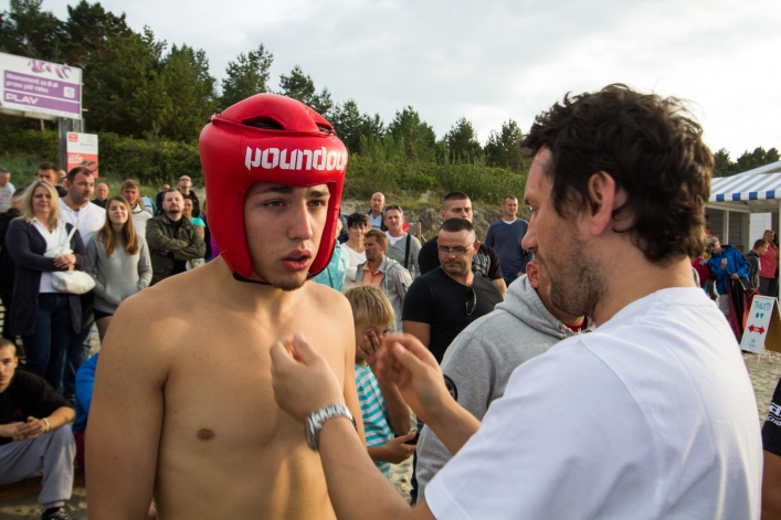 Turniej MMA na plaży w Krynicy. Zobacz zdjęcia