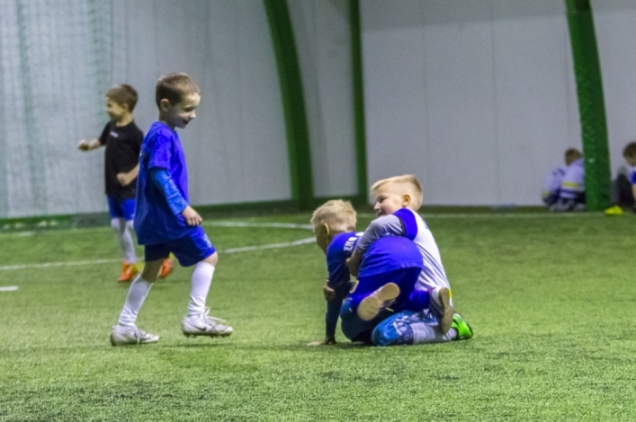 Twoje dziecko uwielbia piłkę? Zapisz je do Olimpii Elbląg