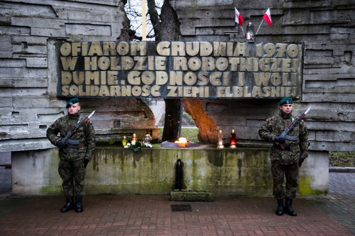 Uczcili ofiary Grudnia'70 (+zdjęcia)