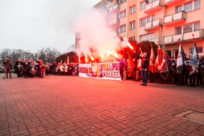 Uczcili ofiary Grudnia'70 (+zdjęcia)