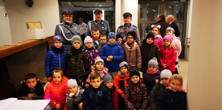 Uczniowie SP nr 21 odwiedzili wystawę poświęconą Józefowi Piłsudskiemu