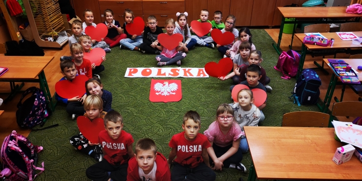 Uczniowie SP nr 21 odwiedzili wystawę poświęconą Józefowi Piłsudskiemu