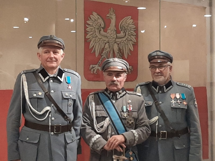 Uczniowie SP nr 21 odwiedzili wystawę poświęconą Józefowi Piłsudskiemu