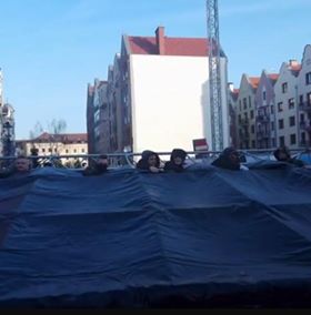 Uczniowie ZSTI, jak co roku, aktywnie wsparli sztab WOŚP;  