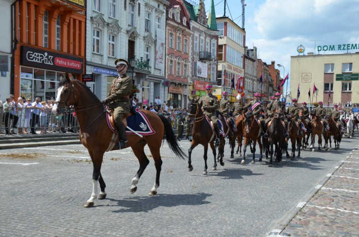 Ułańskie święto połączone z prezentacją współczesnych Sił Zbrojnych 