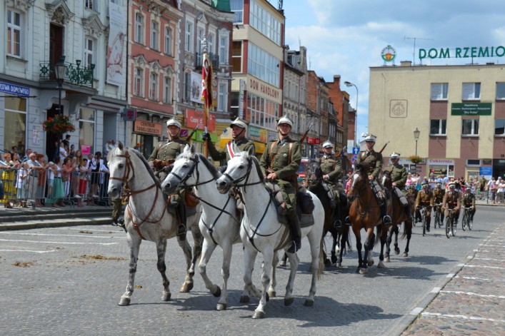 Ułańskie święto połączone z prezentacją współczesnych Sił Zbrojnych 