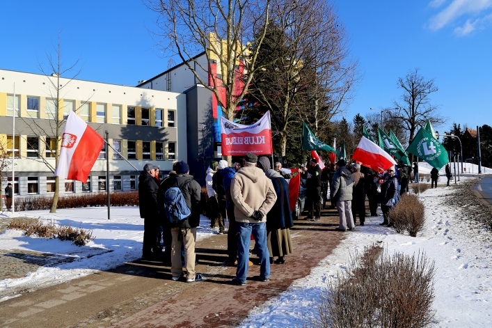 Ulicami Elbląga przeszedł III Elbląski Marsz Pamięci  Żołnierzy Wyklętych 