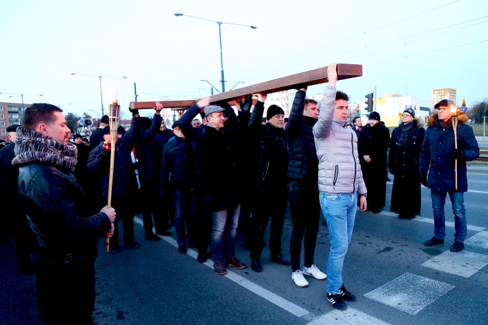 Ulicami Elbląga przeszła Droga Krzyżowa