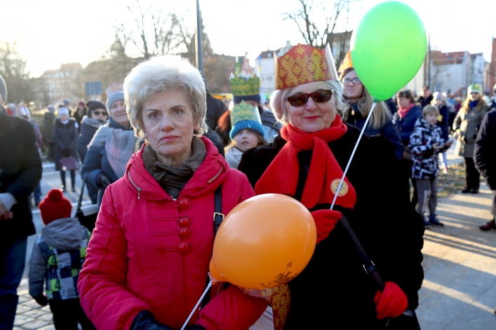 Ulicamy Elbląga przeszedł barwny Orszak Trzech Króli