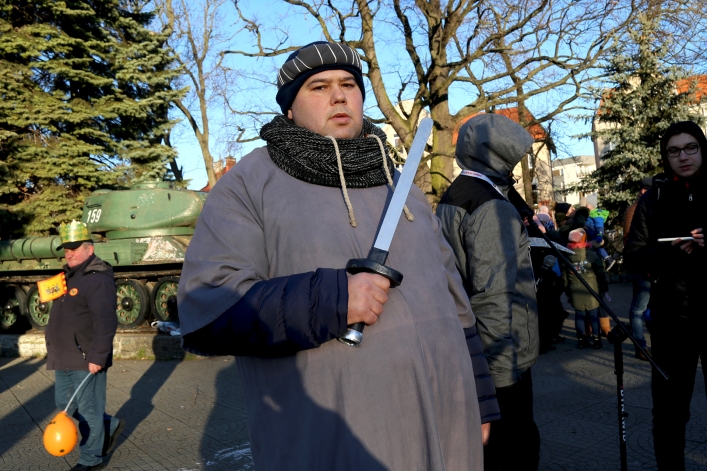 Ulicamy Elbląga przeszedł barwny Orszak Trzech Króli