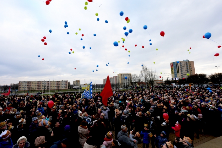 Ulicamy Elbląga przeszedł Orszak Trzech Króli (+ zdjęcia)