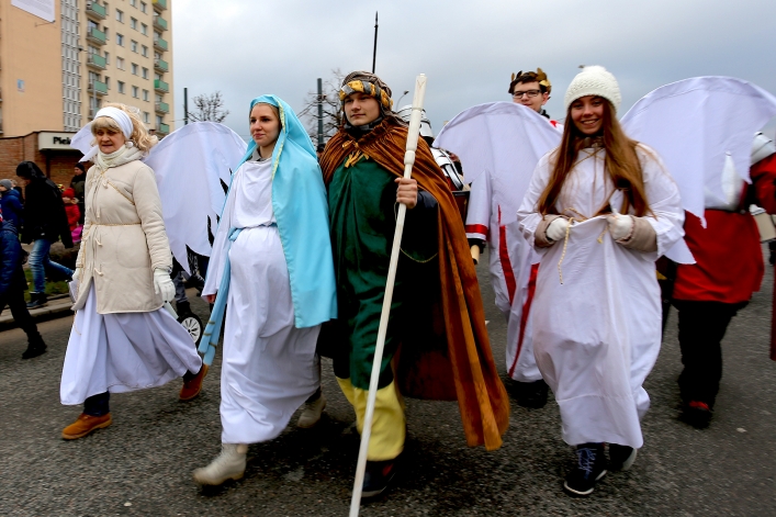 Ulicamy Elbląga przeszedł Orszak Trzech Króli (+ zdjęcia)