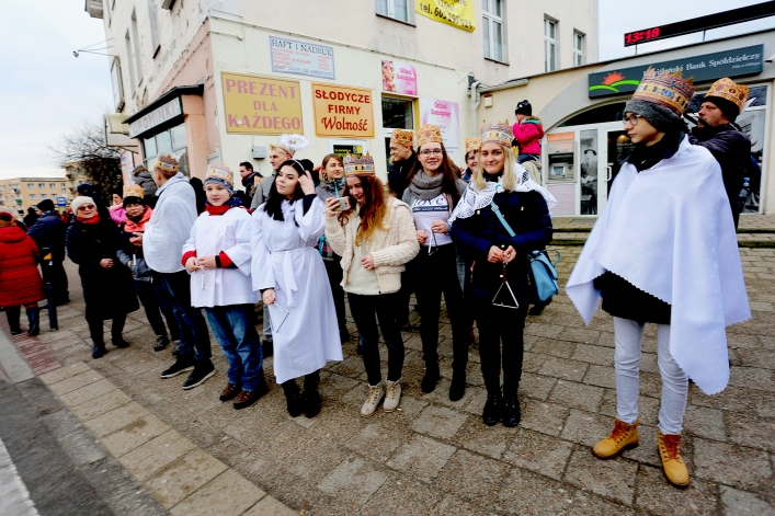 Ulicamy Elbląga przeszedł Orszak Trzech Króli (+ zdjęcia)