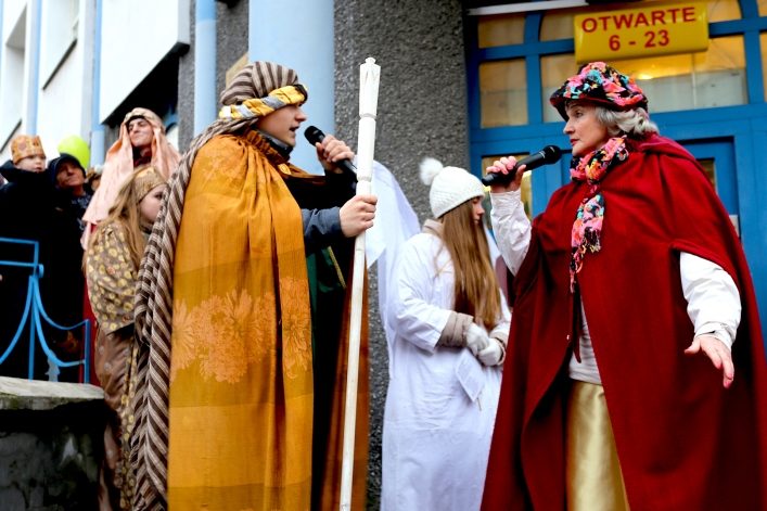 Ulicamy Elbląga przeszedł Orszak Trzech Króli (+ zdjęcia)