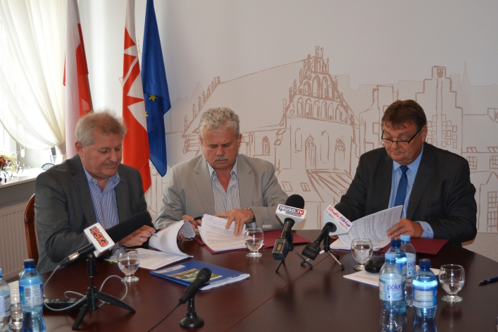 Umowa na budowę wiaduktu i dróg dojazdowych do dzielnicy Zatorze podpisana!