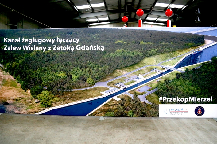 Umowa podpisana. Kanał żeglugowy przez Mierzeję Wiślaną wybuduje polsko-belgijskie konsorcjum NDI i Besix
