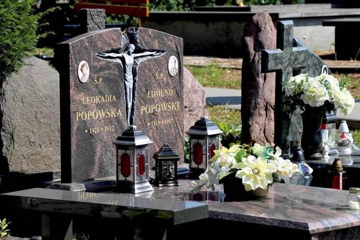 Uporządkowali groby powstańców warszawskich spoczywających na elbląskich nekropoliach