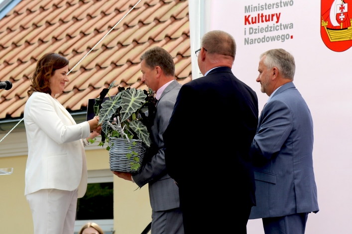 Uroczysta gala 10-lecia Liceum Plastycznego w Gronowie Górnym