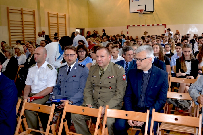 Uroczyste, miejskie zakończenie roku szkolnego (+ zdjęcia)