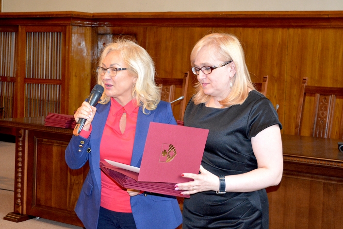 Uroczystość wręczenia stypendiów dla gimnazjalistów z Elbląga (+ zdjęcia)