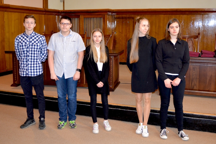 Uroczystość wręczenia stypendiów dla gimnazjalistów z Elbląga (+ zdjęcia)