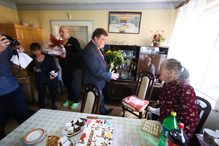 Urodziny na 102! Podwójny jubileusz u Państwa Wawrzykowskich 