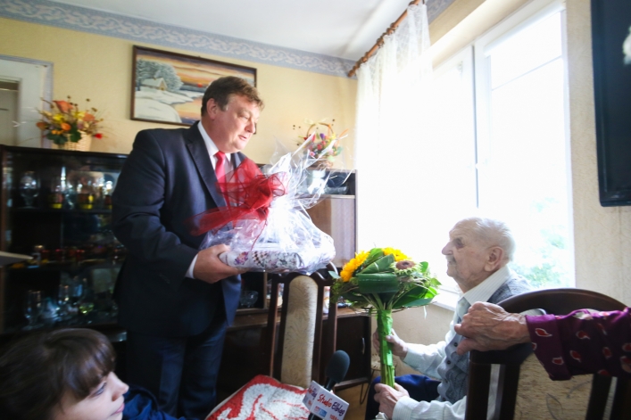 Urodziny na 102! Podwójny jubileusz u Państwa Wawrzykowskich 