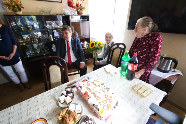 Urodziny na 102! Podwójny jubileusz u Państwa Wawrzykowskich 