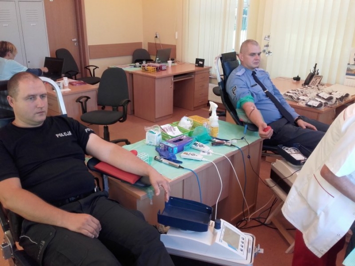 W braniewskiej komendzie policji polała się krew (+ zdjęcia)