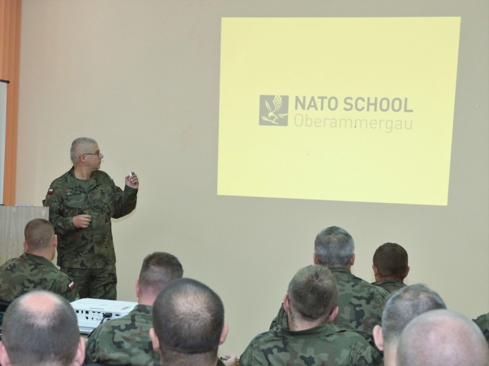 W Dowództwie Wielonarodowej Dywizji Północny-Wschód odbywa się NATO Orientation Course