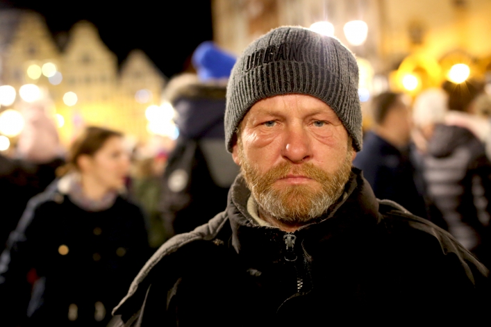 W dzień św. Mikołaja – patrona Elbląga – rozbłysła światełkami miejska choinka
