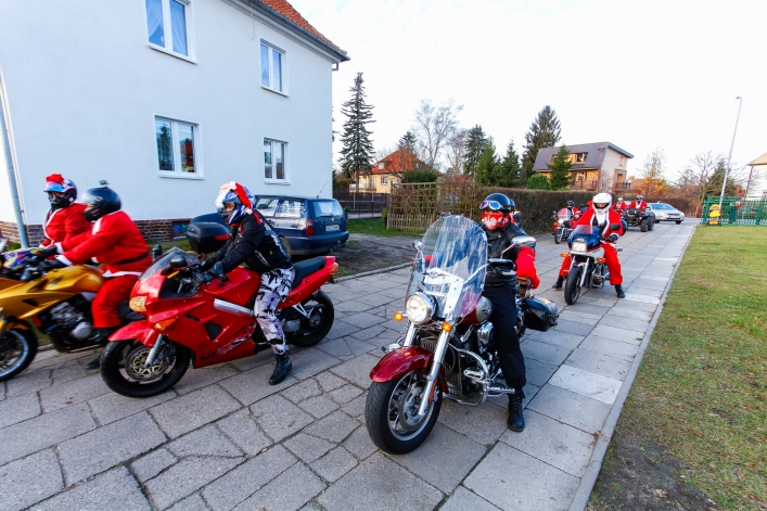 W Elblągu rządzą MotoMikołaje! Zobacz obszerną fotorelację