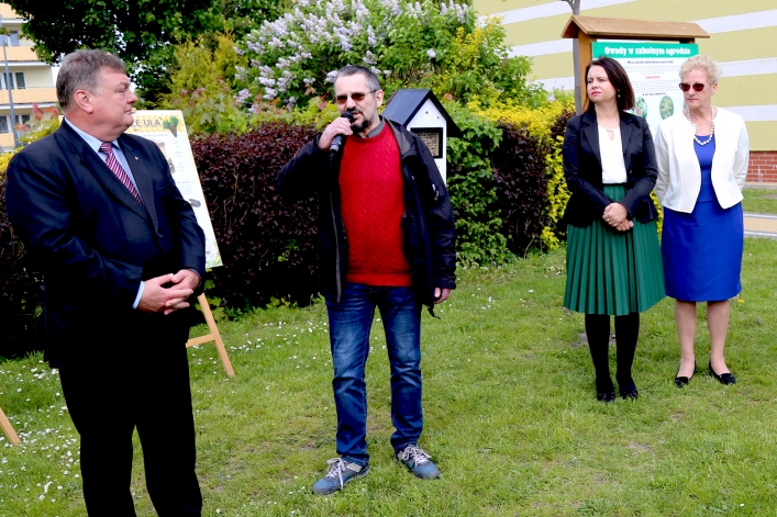 W Elblągu stanął kolejny domek dla murarek 
