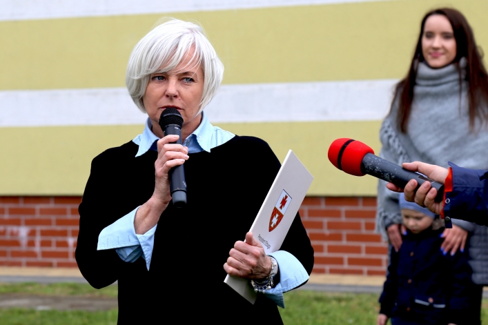 W Elblągu stanął kolejny domek dla murarek 