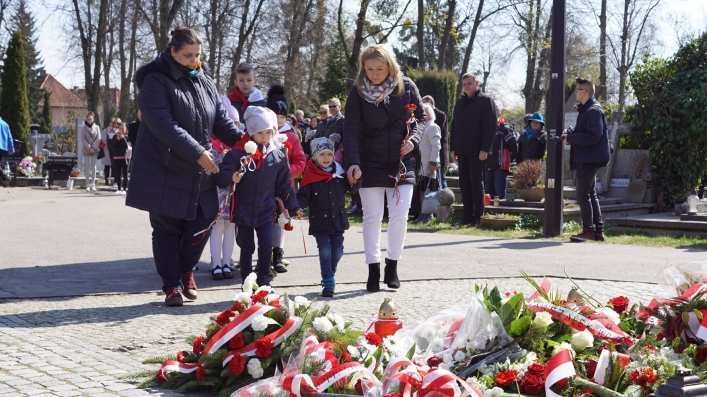 W Elblągu uczczono pamięć ofiar zbrodni katyńskiej. To już 79. rocznica