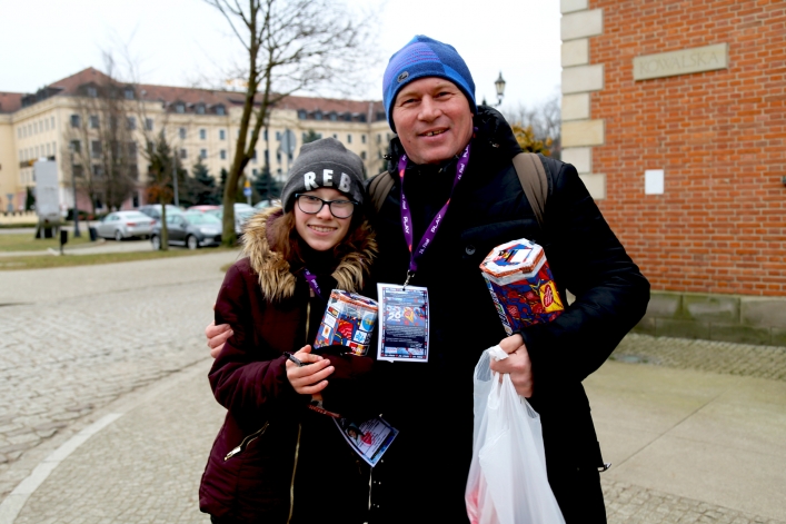 W naszym mieście na rzecz WOŚP kwestuje królowa elbląskich szachów