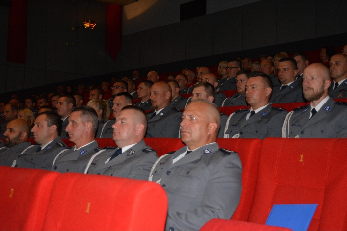 W Święto Policji uhonorowano ponad 100 policjantów. Będzie nowa komenda? (+ zdjęcia) 