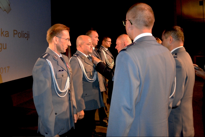 W Święto Policji uhonorowano ponad 100 policjantów. Będzie nowa komenda? (+ zdjęcia) 