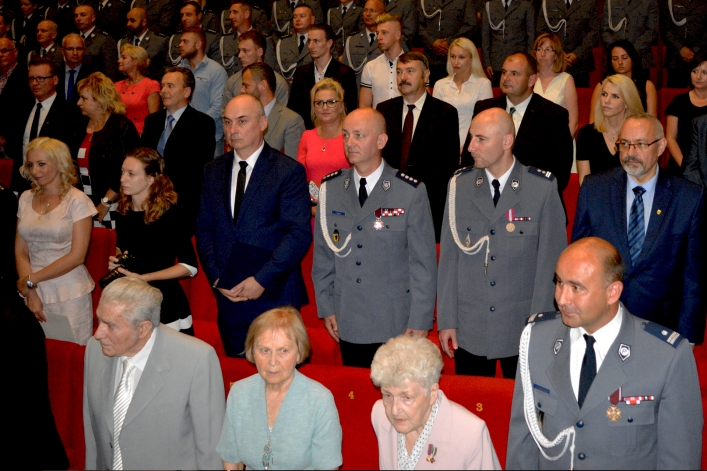 W Święto Policji uhonorowano ponad 100 policjantów. Będzie nowa komenda? (+ zdjęcia) 